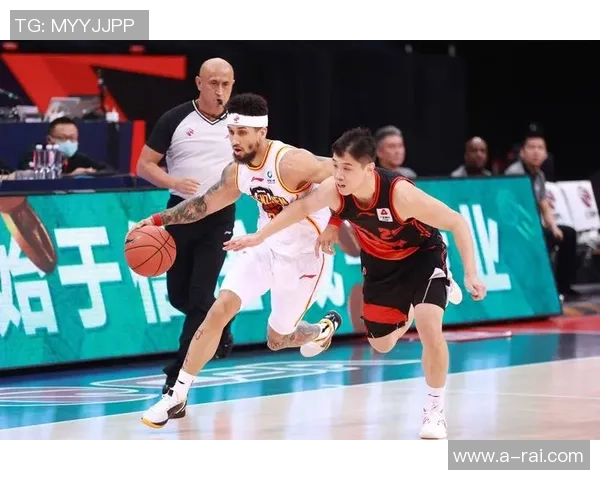 深圳篮球队比赛经验分析与提升策略探讨